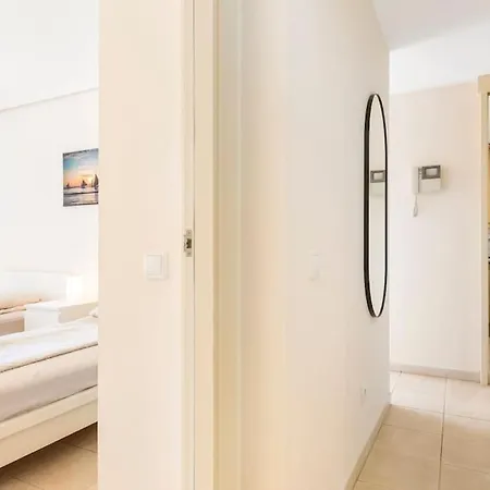 Bright And Welcoming Holiday Home Puerto de Santiago  Exterior photo